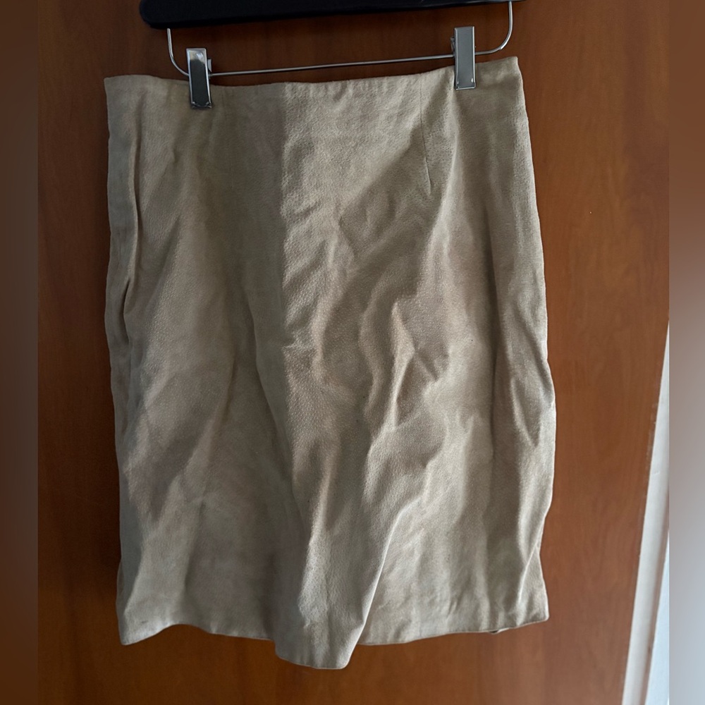 Tailored leather Neutral Pencil Skirt in Beige